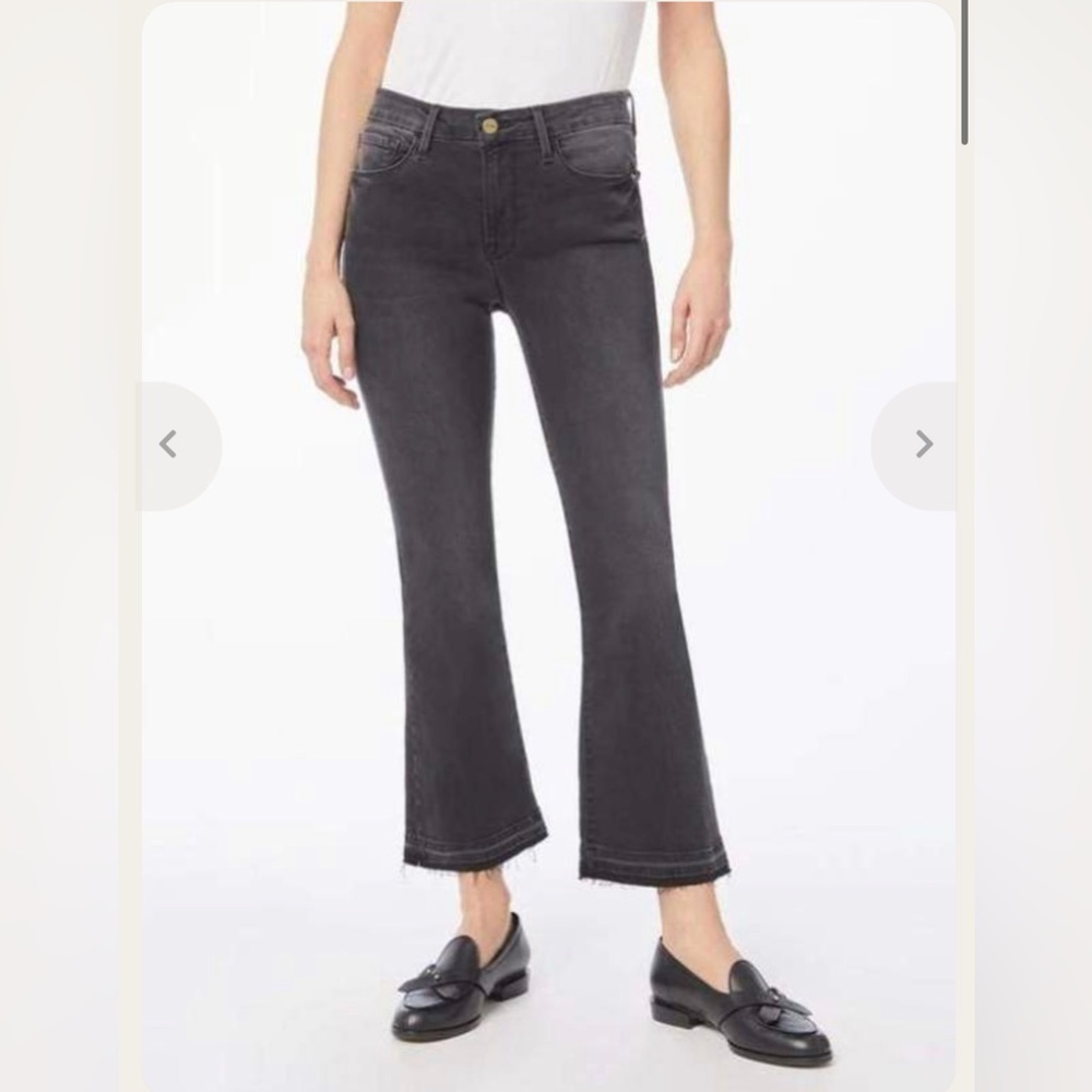 FRAME Le Crop Mini Boot Released Hem
Mardel Size 29